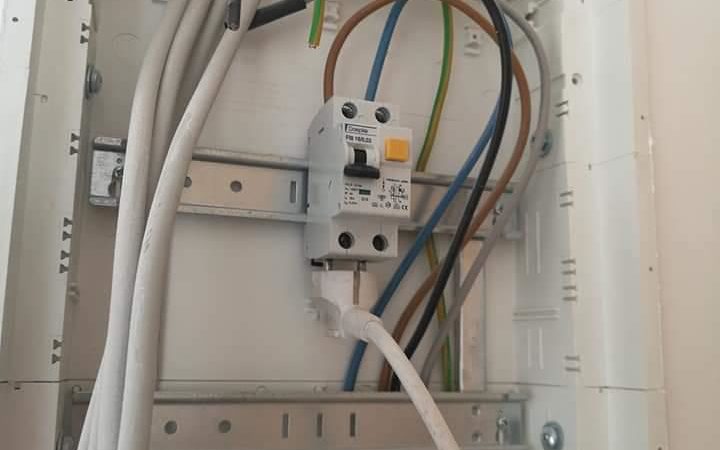 RCD UV Stecker