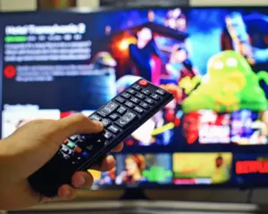 TV ans Internet anschließen